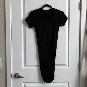 Splendid short sleeve ruched side dress